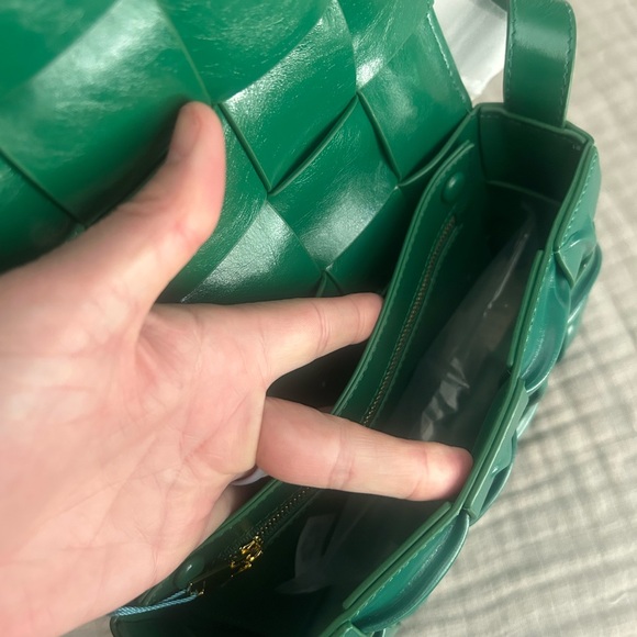 Tiffany & Fred Paris Emerald Woven Crossbody Bag - Picture 4 of 10